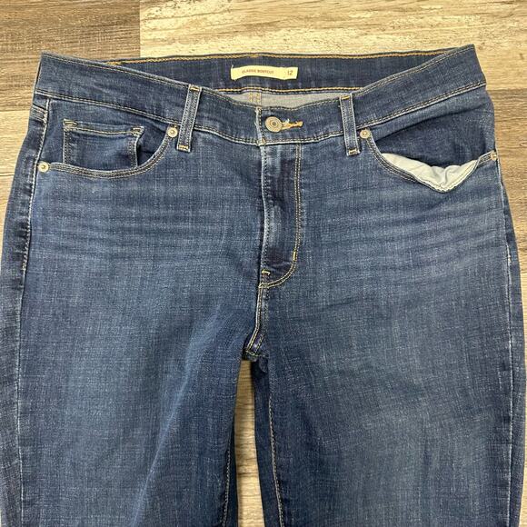 Levis‎ Red Tab Blue Women 33x30 Classic Bootcut Medium Wash Mid Rise Denim Jeans - Picture 2 of 11